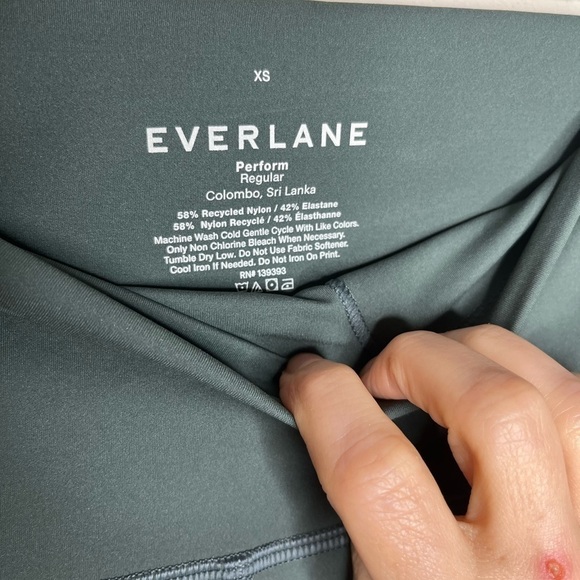 NWT Everlane Perform Regular Leggings, XS, S Dark Green - Picture 2 of 7